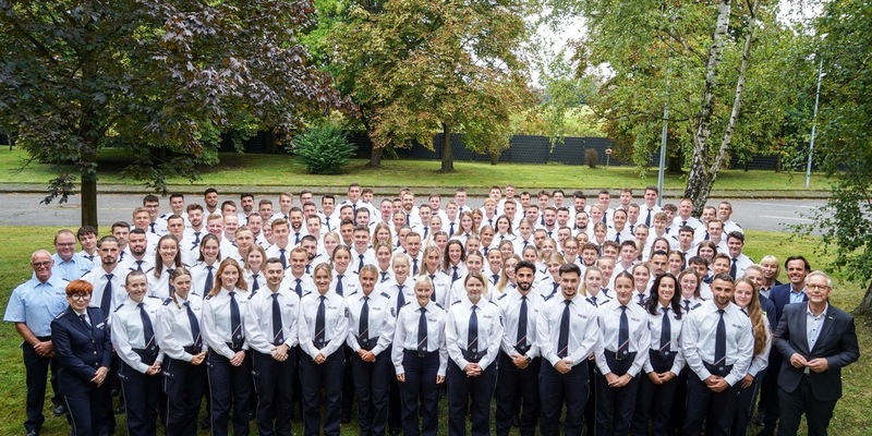 POL-DO: Polizeipräsident Gregor Lange begrüßt neue Beamtinnen und Beamten in Dortmund - Foto: presseportal.de