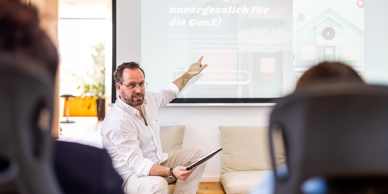 Das Gejaule ist groß: Azubi-Notstand in Deutschland / Kein Wunder, wenn die Online-Karriereseiten aussehen wie im Jahr 1998 - Foto: presseportal.de