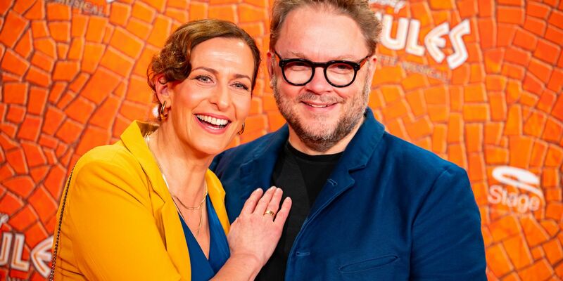 Für sie eine «absolute Traumbesetzung»: Ulrike Frank und Ehemann Marc Schubring. - Foto: Jonas Walzberg/dpa