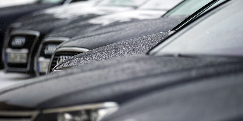 Die Bundesregierung will E-Autos als Dienstwagen attraktiver machen. (Symbolbild) - Foto: Arno Burgi/dpa-Zentralbild/dpa