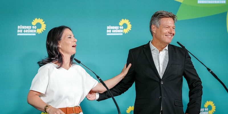 Göring-Eckardt und Nouripour wollen beide ins Bundestagspräsidium. (Archivbild) - Foto: Kay Nietfeld/dpa