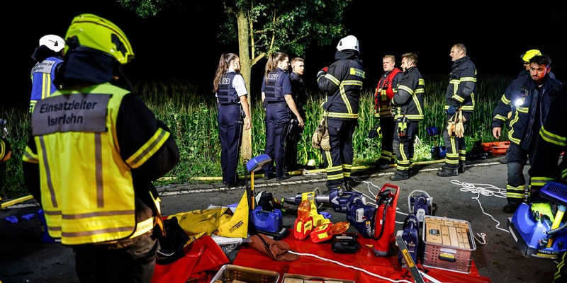 FW-MK: Verkehrsunfall mit eingeklemmter Person - Foto: presseportal.de