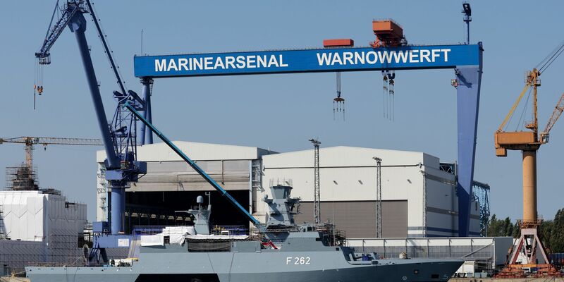 Die positive Entwicklung der Auftragseingänge ist laut destatis insbesondere auf den deutlichen Anstieg im «sonstigen Fahrzeugbau» - dazu zählen Flugzeuge, Schiffe, Züge, Militärfahrzeuge - zurückzuführen. (Archivbild) - Foto: Bernd Wüstneck/dpa