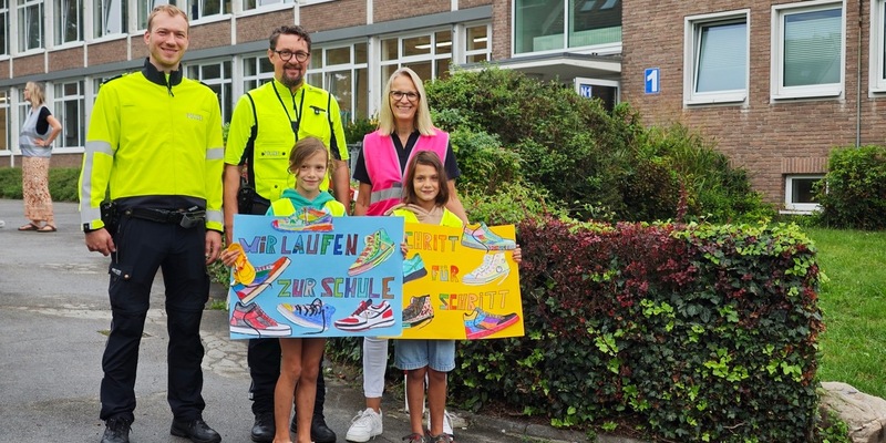 POL-VIE: Zu Fuß zur Remigiusschule - Foto: presseportal.de