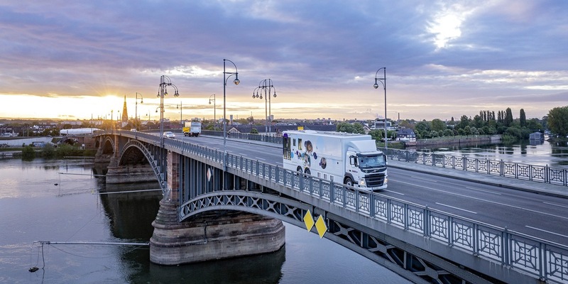 SWR1 Rheinland-Pfalz Hitparaden-Truck-Tour startet - Foto: presseportal.de