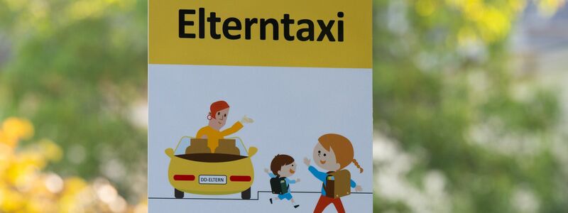 Viele Eltern fürchten, dass durch «Eltern-Taxis» zusätzliche Unfallgefahr für Schüler entsteht. - Foto: Sebastian Kahnert/dpa