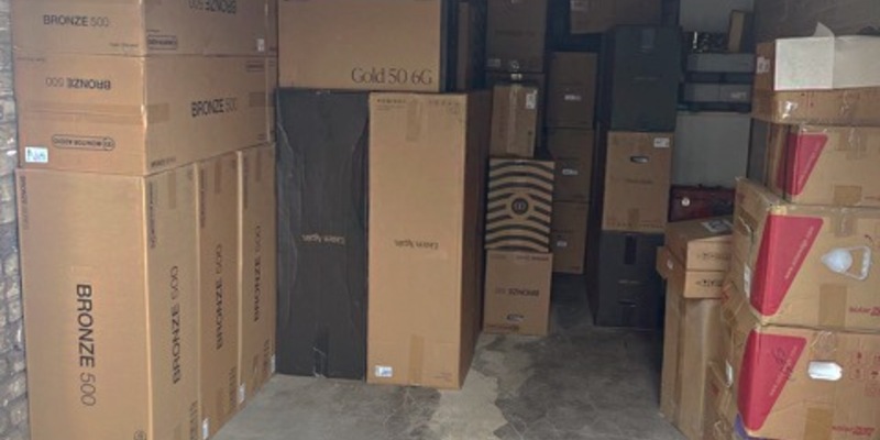 POL-LG: Planenschlitzer auf frischer Tat gestellt - Foto: presseportal.de