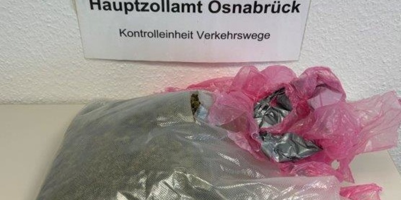 HZA-SB: Saarbrücker ZOLL stellt rund 682 Kilogramm Wasserpfeifentabak und 3,7 Liter unversteuerte Tabakwarensubstitute sicher; Steuerstrafverfahren gegen Betreiber einer Shisha-Bar eingeleitet - Foto: presseportal.de