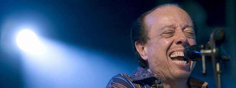 Sérgio Mendes ist tot. Sein Song «Mas que nada» wurde ein Welthit. (Archivbild) - Foto: Adrian Ruiz De Hierro/epa efe/dpa