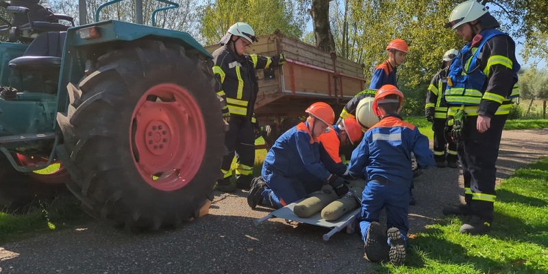 FW-KLE: Spannende Einsätze beim Berufsfeuerwehrtag der Jugendfeuerwehr - Foto: presseportal.de