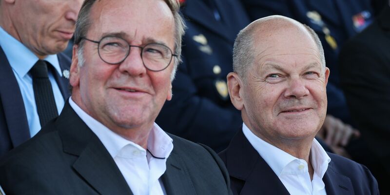 Scholz oder Pistorius? In der SPD ist eine Debatte über den richtigen Kanzlerkandidaten für die Bundestagswahl entbrannt. (Archivbild) - Foto: Christian Charisius/dpa