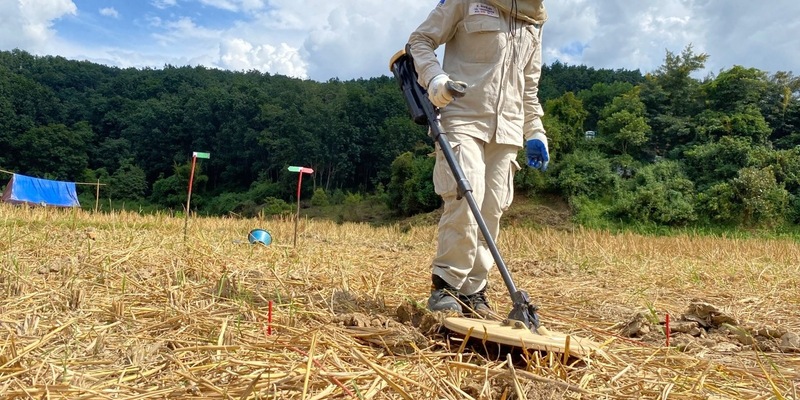 Jedes zivile Opfer ist ein Skandal / Streubomben-Monitor 2024: Langfristige Bedrohung für Zivilbevölkerung - Foto: presseportal.de