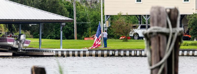 Der Wetterdienst warnt vor Sturmfluten. - Foto: Chris Granger/The Times-Picayune/The New Orleans Advocate/AP/dpa