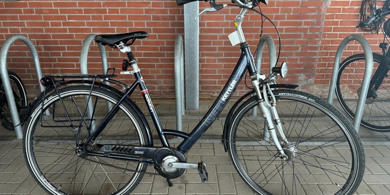 POL-VER: +Arbeitsunfall bei Arbeiten in Grundschule++Eigentümer von Fahrrad gesucht++Falscher Mitarbeiter erbeutet Bargeld+ - Foto: presseportal.de