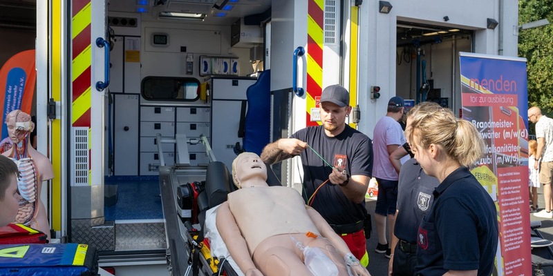 FW Menden: Jubiläumsfest zum 125jährigen Jubiläum des Löschzug Mitte - Foto: presseportal.de
