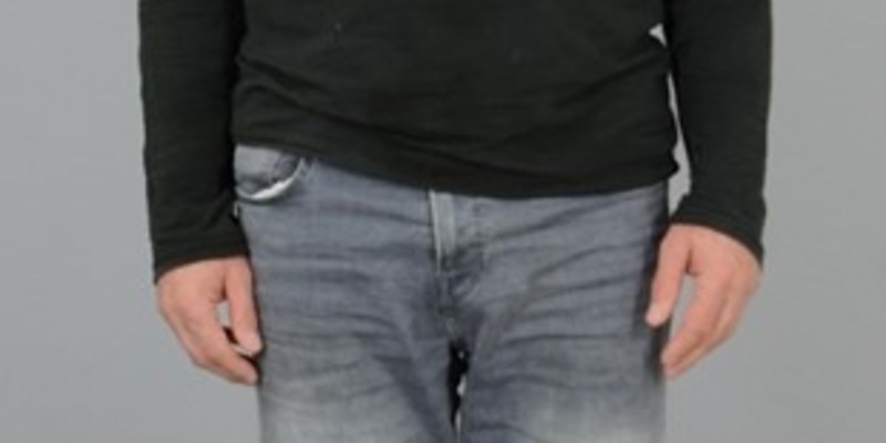 POL-HL: Lübeck / Öffentlichkeitsfahndung nach entwichenem Tatverdächtigen - Foto: presseportal.de