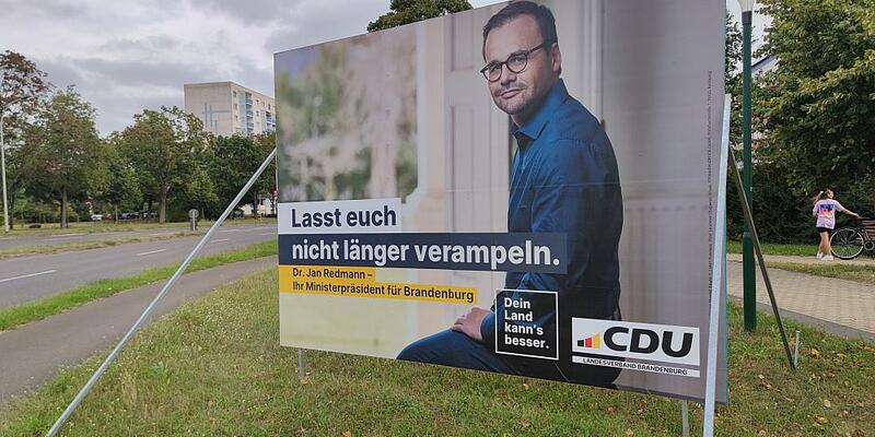 CDU-Wahlplakat mit Jan Redmann zur Landtagswahl in Brandenburg (Archiv) - Foto: über dts Nachrichtenagentur