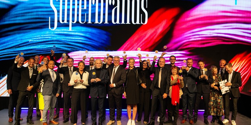 Deutschlands erfolgreichste Olympionikin Isabell Werth und 22 Marken als Superbrands Germany 2023/2024 ausgezeichnet / Laudatios von Unternehmerin Barbara Meier und Sportjournalist Carsten Sostmeier - Foto: presseportal.de