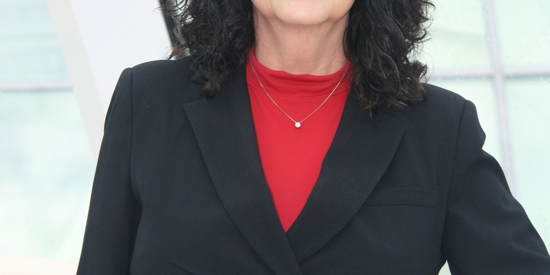 Elisabeth Hertel ist neue Pflegedirektorin am RHÖN-KLINIKUM Campus Bad Neustadt - Foto: presseportal.de