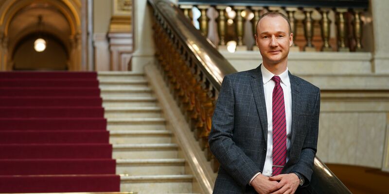 In anderen Städten wurden bereits Auftritte des Komikers abgesagt. - Foto: Marcus Brandt/dpa