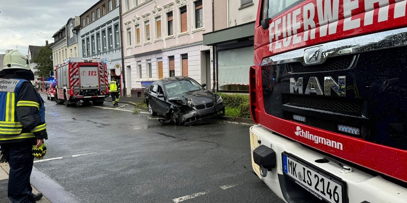 FW-MK: Zwei Verkehrsunfälle im Stadtgebiet beschäftigen Berufs- und Freiwillige Feuerwehr - Foto: presseportal.de