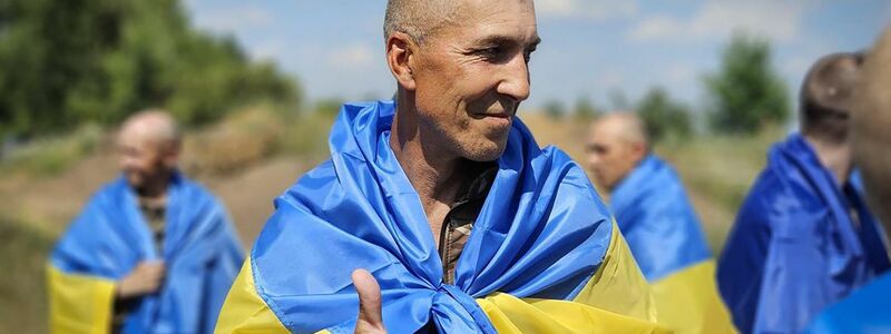 Der Austausch von Gefangenen läuft, auch wenn beide Seiten einander immer wieder Verzögerungen vorwerfen.  - Foto: Uncredited/Ukrainian Presidential Press Office/AP/dpa