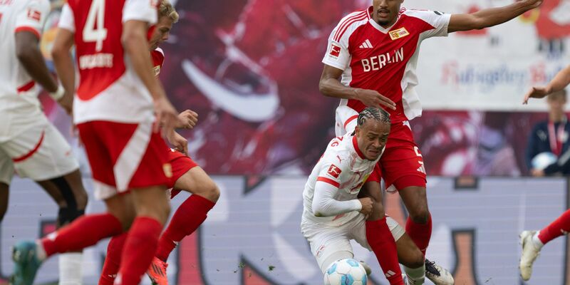 Babak Keyhanfar vertrat Union Berlins kranken Cheftrainer Bo Svensson. - Foto: Hendrik Schmidt/dpa