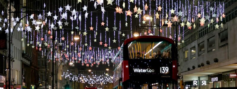 Die Oxford Street ist eine der bekanntesten Straßen des Landes. (Archivbild) - Foto: Li Ying/XinHua/dpa