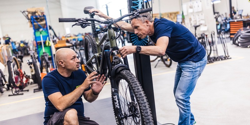 Refurbished E-Bikes jetzt auch im Dienstradleasing / Nachhaltige Mobilität: Rebike Mobility und BusinessBike geben E-Bikes ein zweites Leben - Foto: presseportal.de
