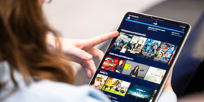 Neue ARD/ZDF-Medienstudie: Lineare Mediennutzung geht weiter zurück, non-lineare Mediennutzung stagniert - Foto: presseportal.de