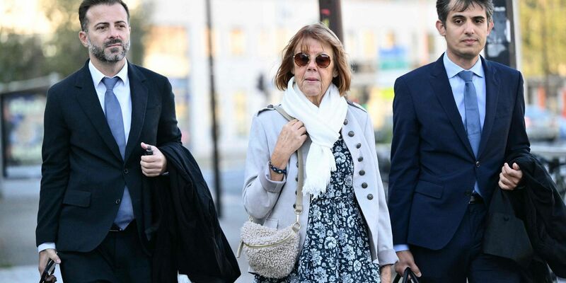 Gisèle Pelicot will anderen missbrauchten Frauen Mut machen. - Foto: Christophe Simon/AFP/dpa