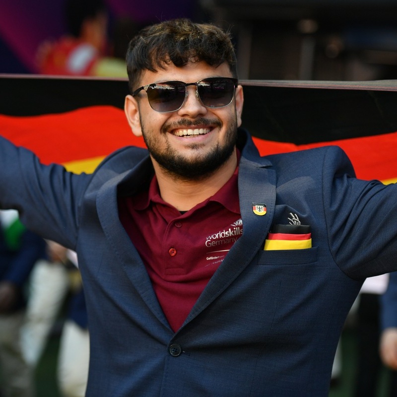 WorldSkills 2024: Deutschland holt die Silbermedaille / Jason Scherer ist Vize-Weltmeister der Fahrzeuglackierer - Foto: presseportal.de