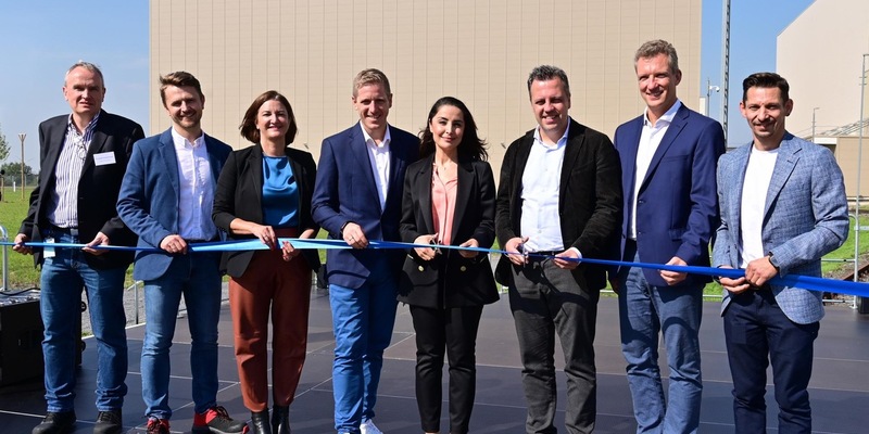 Procter & Gamble investiert in den Standort Deutschland: P&G feiert Eröffnung des vollautomatisierten Hochregallagers in Euskirchen - Foto: presseportal.de