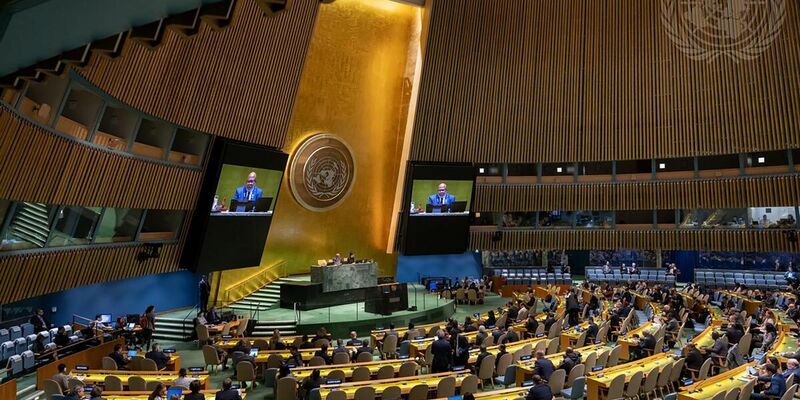 Traditionell mit großer Mehrheit für palästinensische Anliegen: Die UN-Vollversammlung - Foto: Manuel Elias/UN Photo/dpa