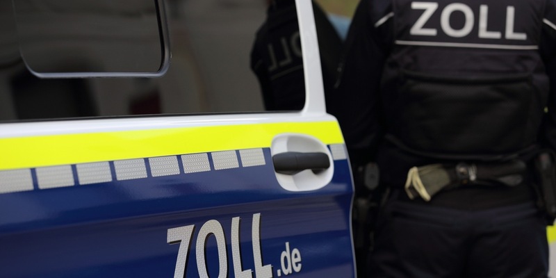 HZA-S: Verdacht der Nichtzahlung von Löhnen und Zuschlägen / Finanzkontrolle Schwarzarbeit vollstreckt Durchsuchungsbeschlüsse bei einem Reinigungsunternehmen - Foto: presseportal.de