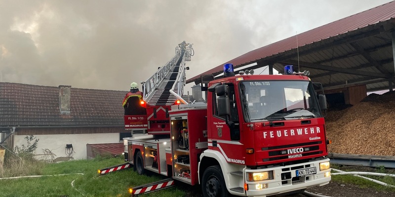 KFV Bodenseekreis: Feuerwehr löscht Großbrand - Foto: presseportal.de