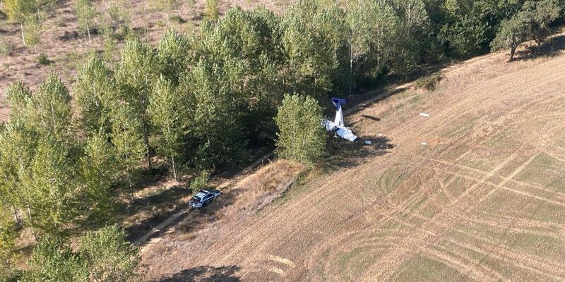 Die Ursache des Unglücks war zunächst unbekannt. Die Deutsche hatte einem Medienbericht zufolge vor einem Monat ihren ersten Alleinflug absolviert. - Foto: -/Guardia Civil/dpa