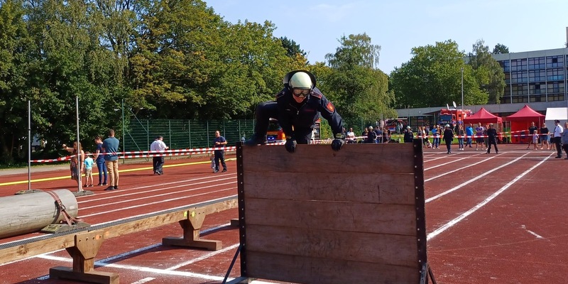 FW-EN: Feuerwehr hautnah und zum Anfassen beim diesjährigen Leistungsnachweis der EN-Feuerwehren in Wetter (Ruhr) - Foto: presseportal.de