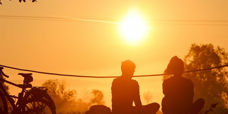 In Deutschland steht ein vorerst letztes Spätsommer-Wochenende an. - Foto: Thomas Warnack/dpa