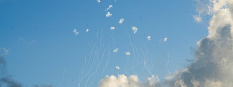 Israel setzt bei der Abwehr auf das System Iron Dome. - Foto: Baz Ratner/AP/dpa