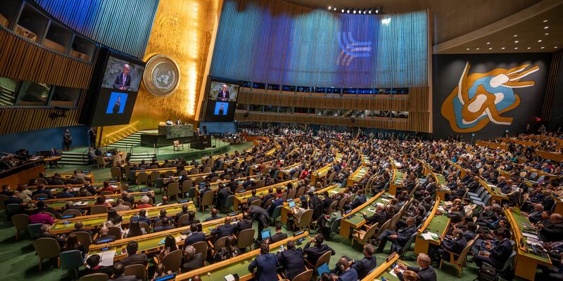Vor der Vollversammlung bei den Vereinten Nationen stand am Wochenende der UN-Zukunftsgipfel, hier mit einer Aufnahme der Rede von Bundeskanzler Olaf Scholz (SPD). - Foto: Michael Kappeler/dpa