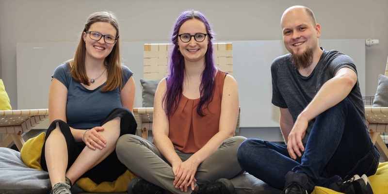 Fake News entlarven: Bildungsverein Break the Fake erhält den mit 15.000 Euro dotierten Leuchtturmpreis Ehrenamt der Stiftung Ravensburger Verlag - Foto: presseportal.de