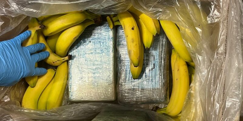 Mitarbeiter des Discounters in Mönchengladbach meldeten den Fund der Polizei - doch das war erst der Anfang. (Foto Handout) - Foto: -/Polizei Mönchengladbach/dpa
