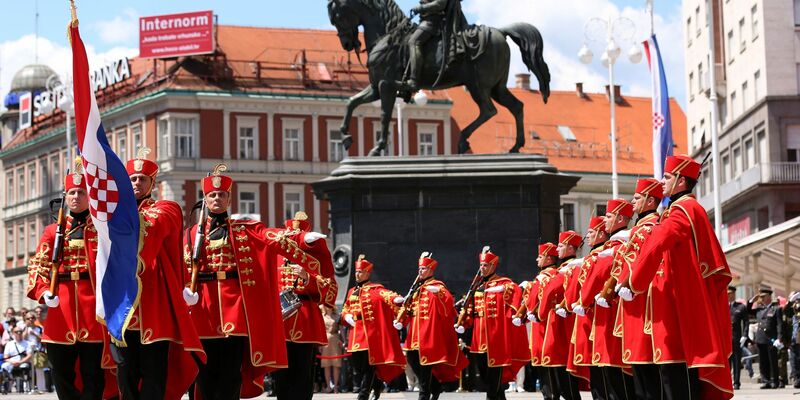 Kroatiens Regierung will die Wehrpflicht wieder einführen. (Archivbild) - Foto: picture alliance / Daniel Kasap/HINA/dpa