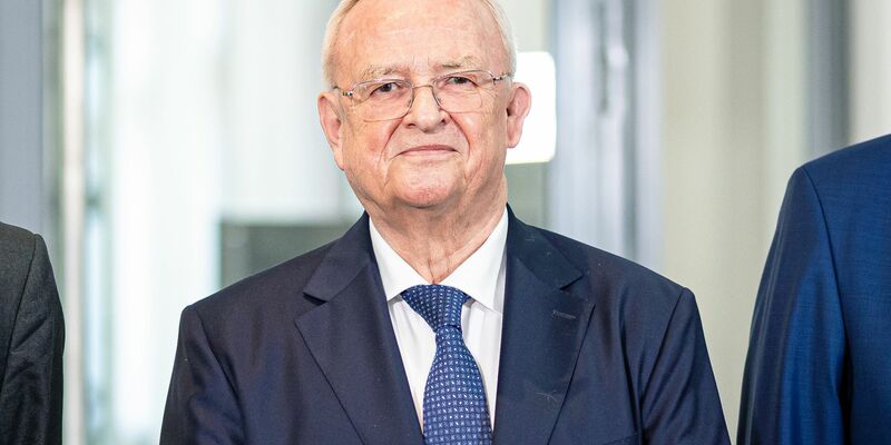 Der Prozess gegen Ex-Volkswagenchef Winterkorn ist vorläufig gestoppt. (Archivbild)  - Foto: Moritz Frankenberg/dpa