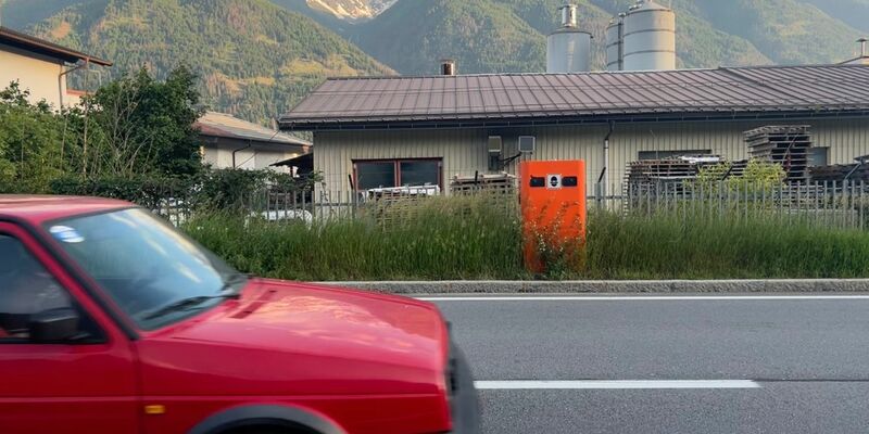 Italien kann wieder Strafzettel an deutsche Temposünder verschicken (Foto: Archiv) - Foto: Christoph Sator/dpa
