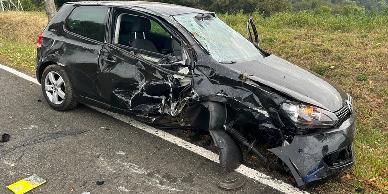 POL-PDKL: 23-Jährige bei Alleinunfall verletzt - Foto: presseportal.de