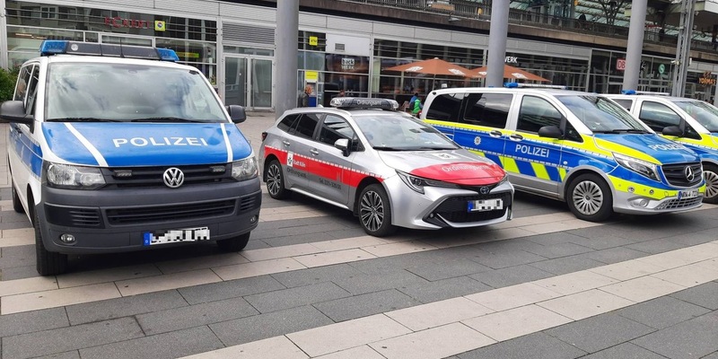 BPOL NRW: Gemeinsamer Schwerpunkteinsatz des Polizeipräsidiums Köln und der Bundespolizei in Köln - Foto: presseportal.de