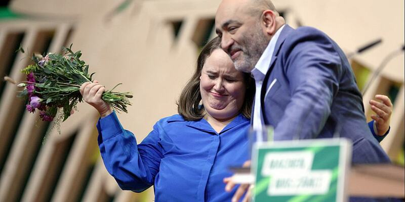 Ricarda Lang und Omid Nouripour bei ihrer Wiederwahl auf der 49. Bundesdelegiertenkonferenz (Archiv) - Foto: über dts Nachrichtenagentur