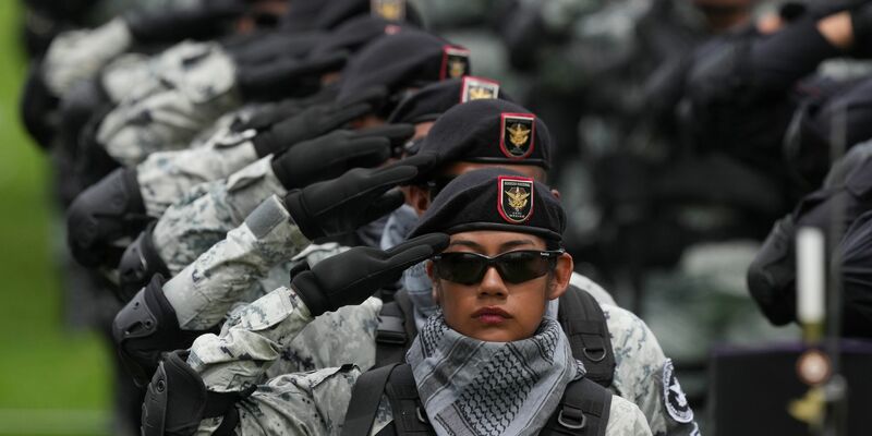 Menschenrechtsorganisationen kritisieren den wachsenden Einfluss des Militärs im Inneren. (Archivbild) - Foto: Fernando Llano/AP/dpa